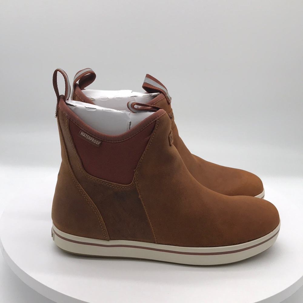 Xtratuf mens boots size 7.5 US
